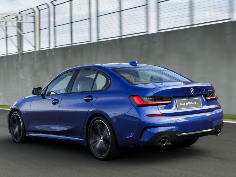  BMW 330i M Sport (G20) 2019 года  (LA) (фото 15 из 32)